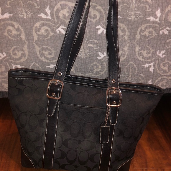 Black Coach purse - Picture 1 of 8
